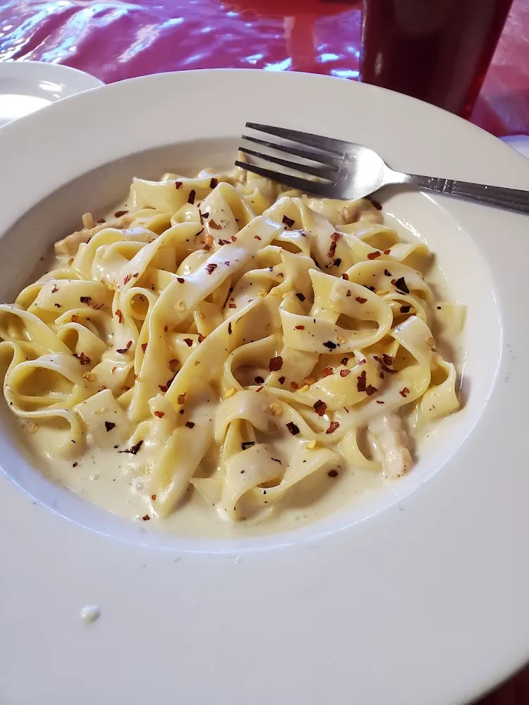 Fettuccine Alfredo with Chicken