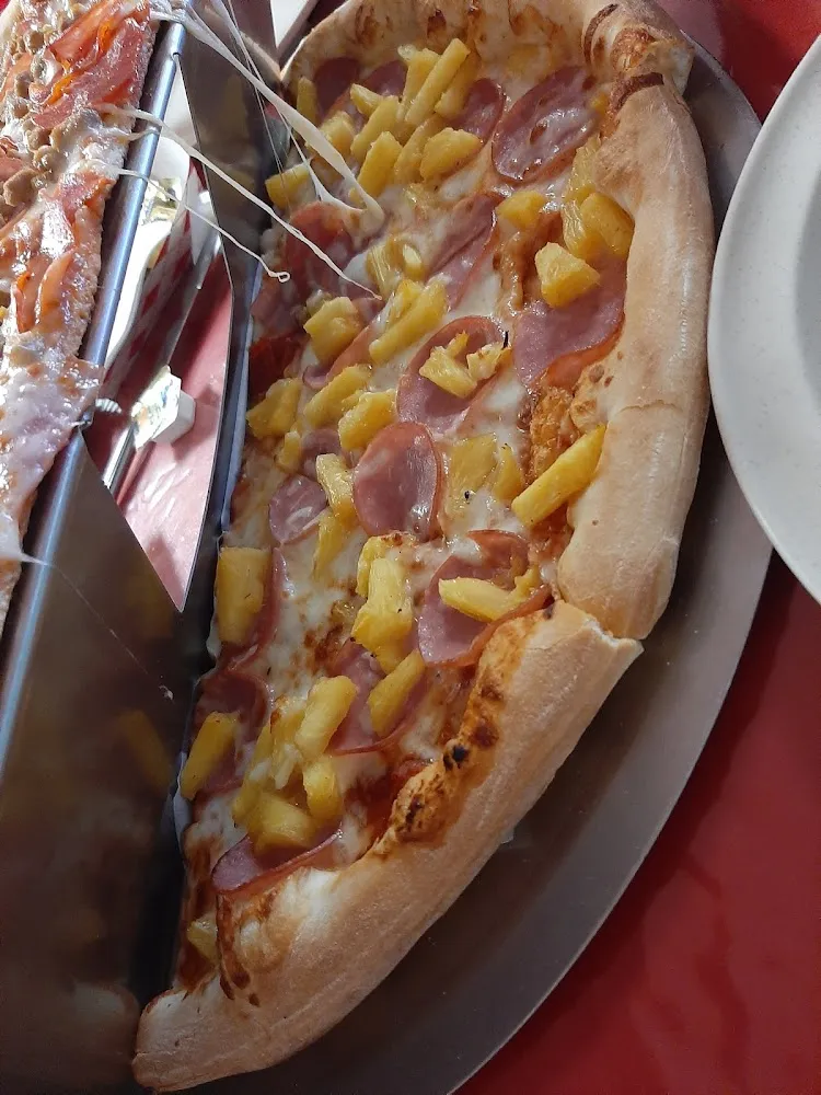 Hawalla Pizza